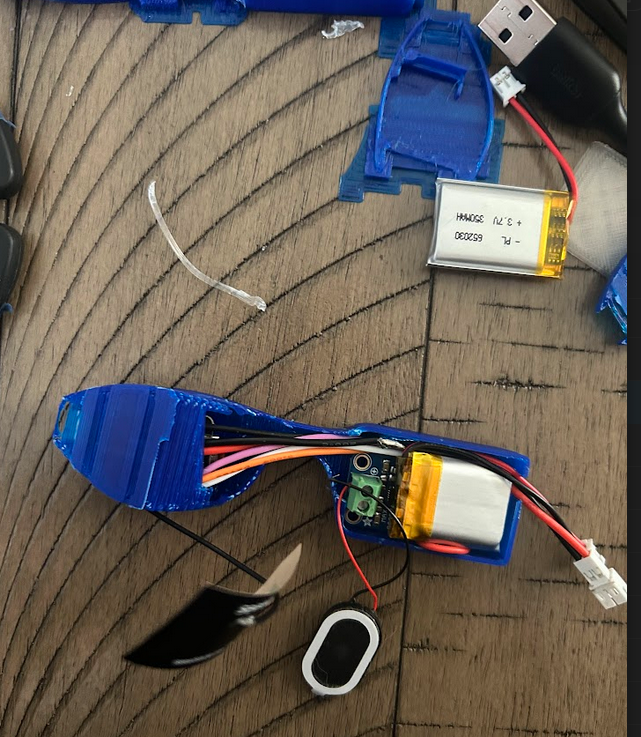 Fitting components into the wearable pen